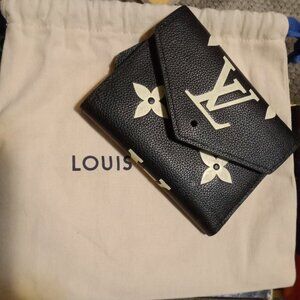 Unauthenticated Louis Vuitton Victorine Bicolour Monogram Empreinte Wallet